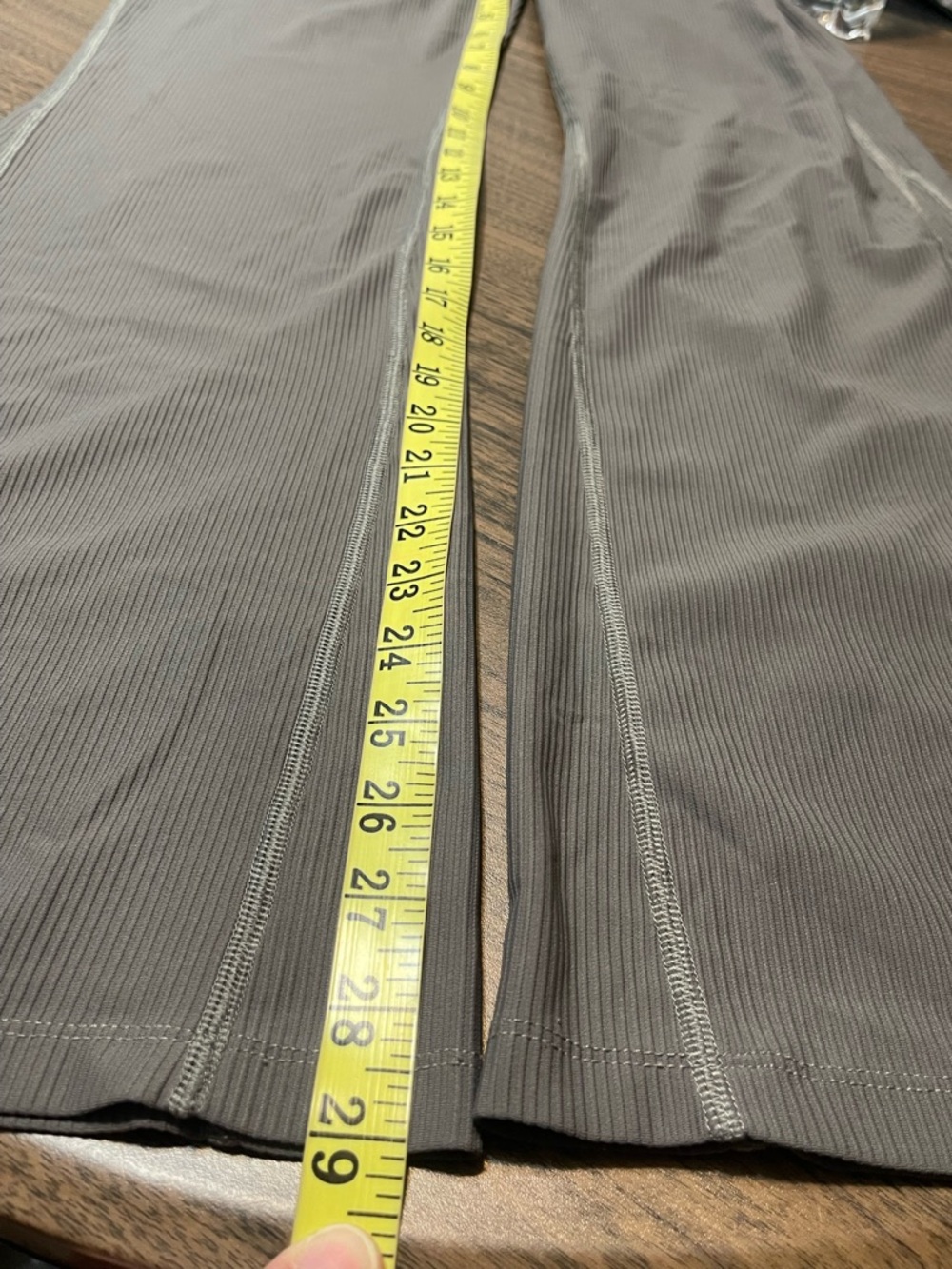 Old Navy leggins - Picture 8 of 9